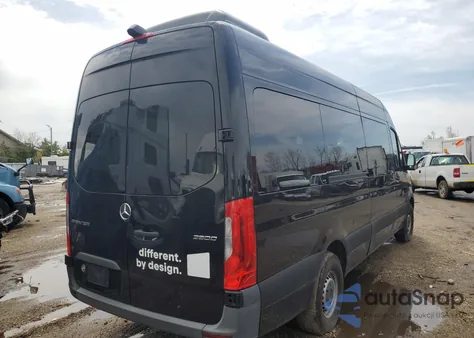 2019 Mercedes-Benz Sprinter 2500/3500 z USA, uszkodzony, nr VIN WDZPF1CD1KT010216